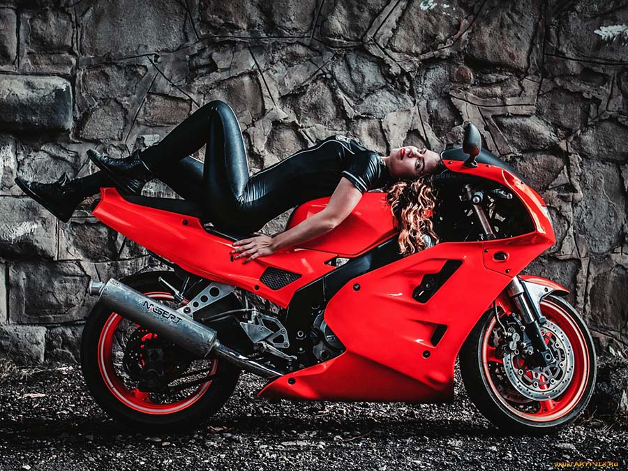 Beautiful girl Beautiful girls and motorcycles in Himeji