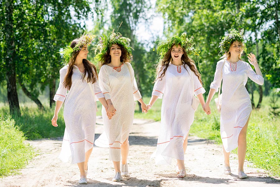 Slavic girls in Himeji