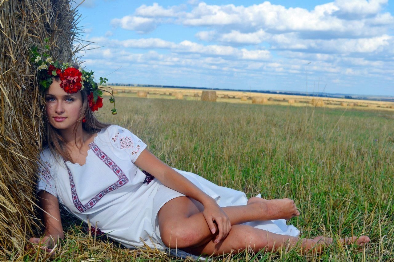 Slavic girls in Himeji