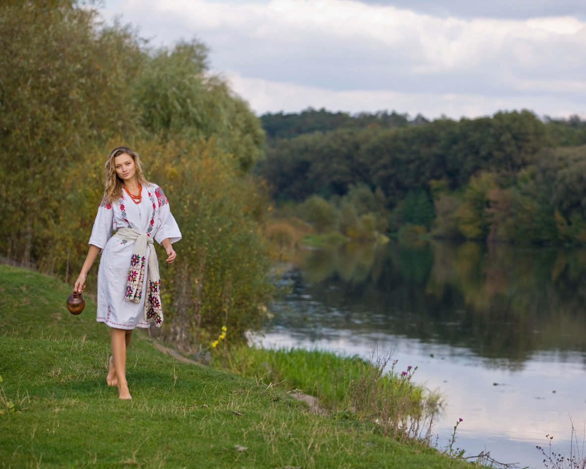 Nude girl Slavic women in Himeji