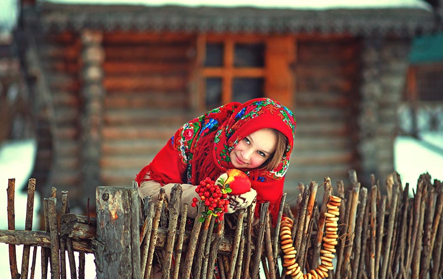 Sexy girl Women in Slavic costumes in Himeji